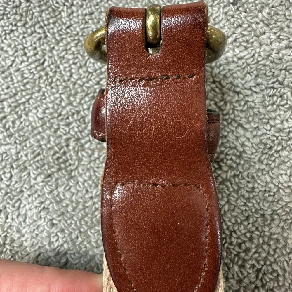 Unbranded classic webbed